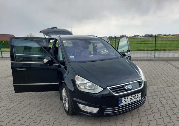 Ford Galaxy cena 38000 przebieg: 180000, rok produkcji 2011 z Krapkowice małe 466